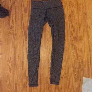 Mid rise Lulu leggings.    Open to offer or trade